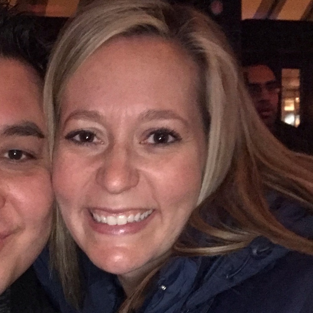 Meet your Posher, Lauren